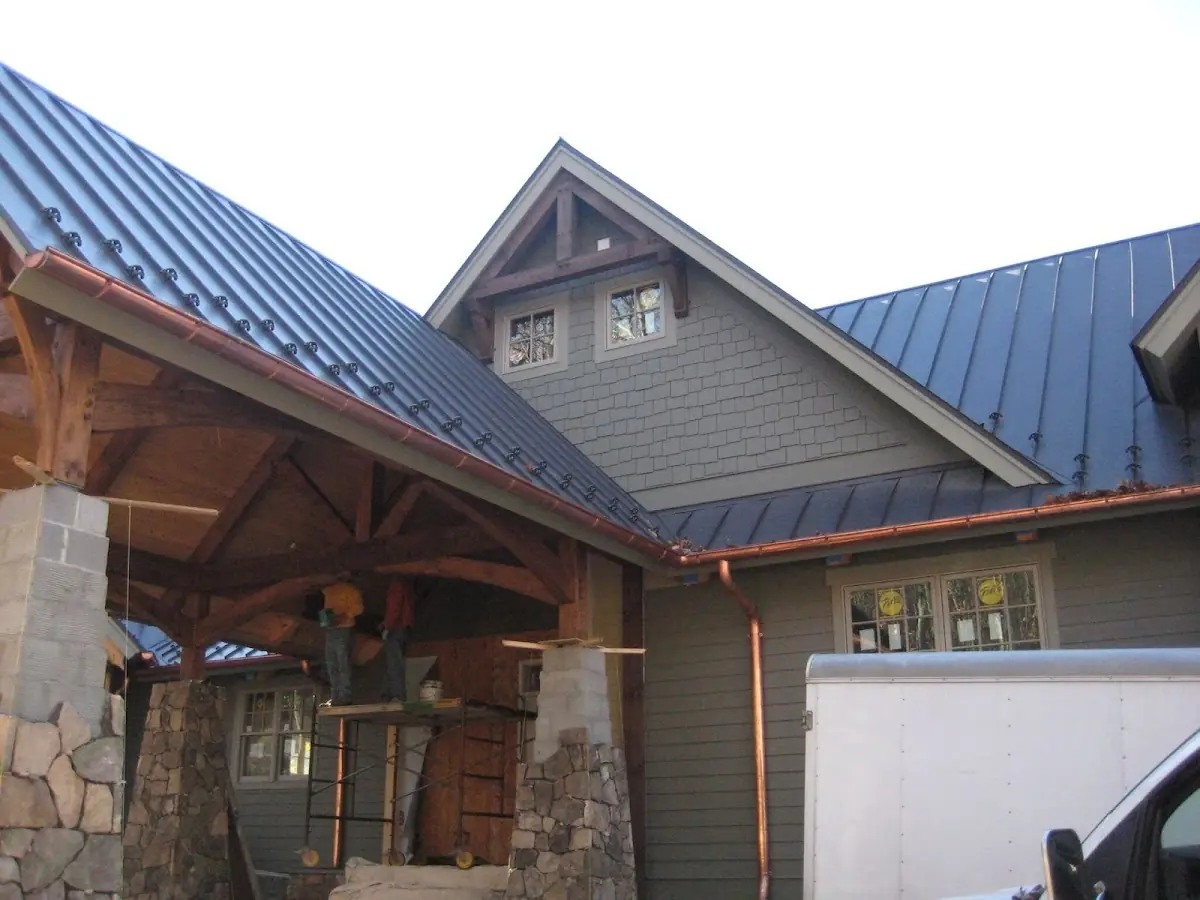 Craftsman Roofing team delivering quality roofing work in Cherry Hill Park